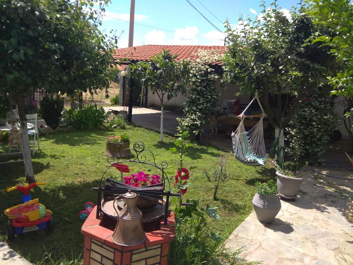 Sofia'S Cottage Asprovalta Exterior photo